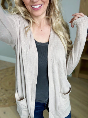 Experiences Cardigan in Taupe