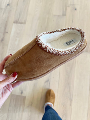 Very G We Had A Deal Slippers in Tan