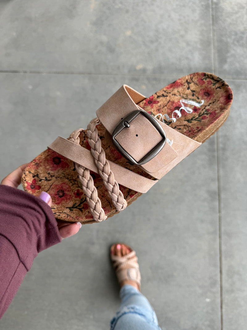 Very G Nora Sandals in Blush