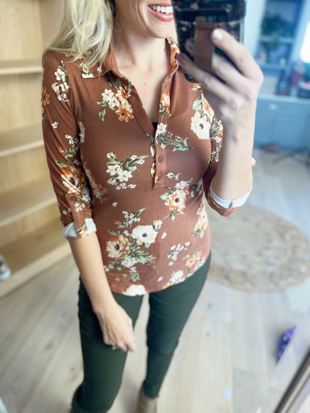 Dysfunctional Floral Blouse in Brown