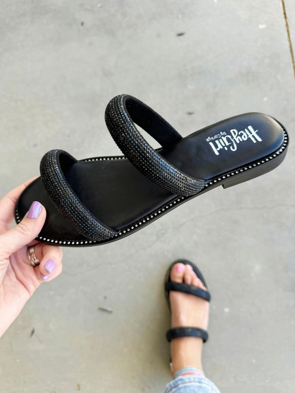 Corky’s Fun in the Sun Sandals in Black