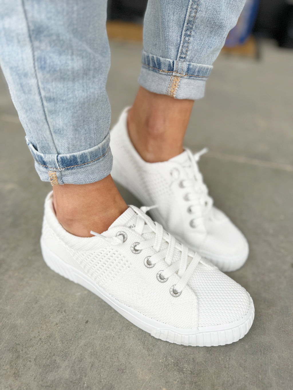 Blowfish Wistful Sneakers in White