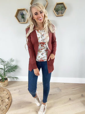 Everyday Cardigan in Cinnamon Bear