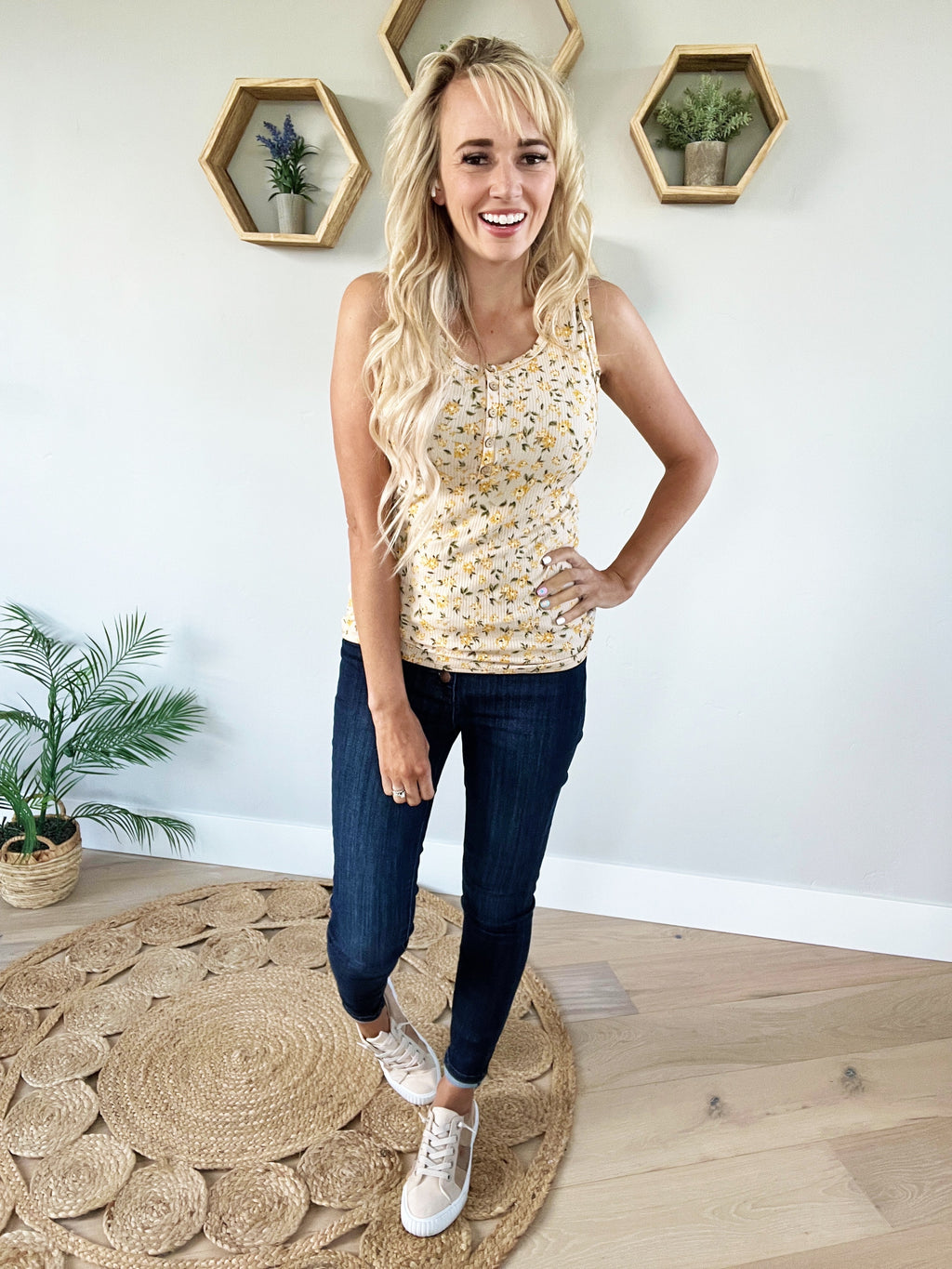 You Know Me Floral Print Tank in Taupe