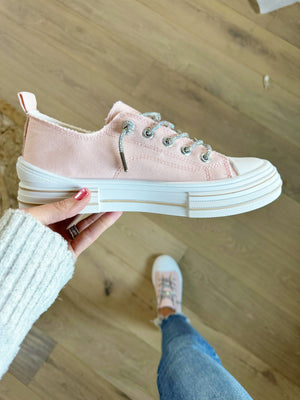 Very G Soul Sister Aman Sneakers in Pink (SALE)