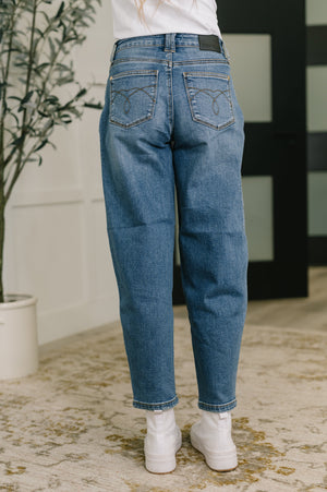 Judy Blue High Rise Soft Barrel Stitch Thru Pocket