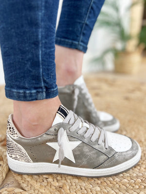 ShuShop Paz Sneakers in Distressed Pewter