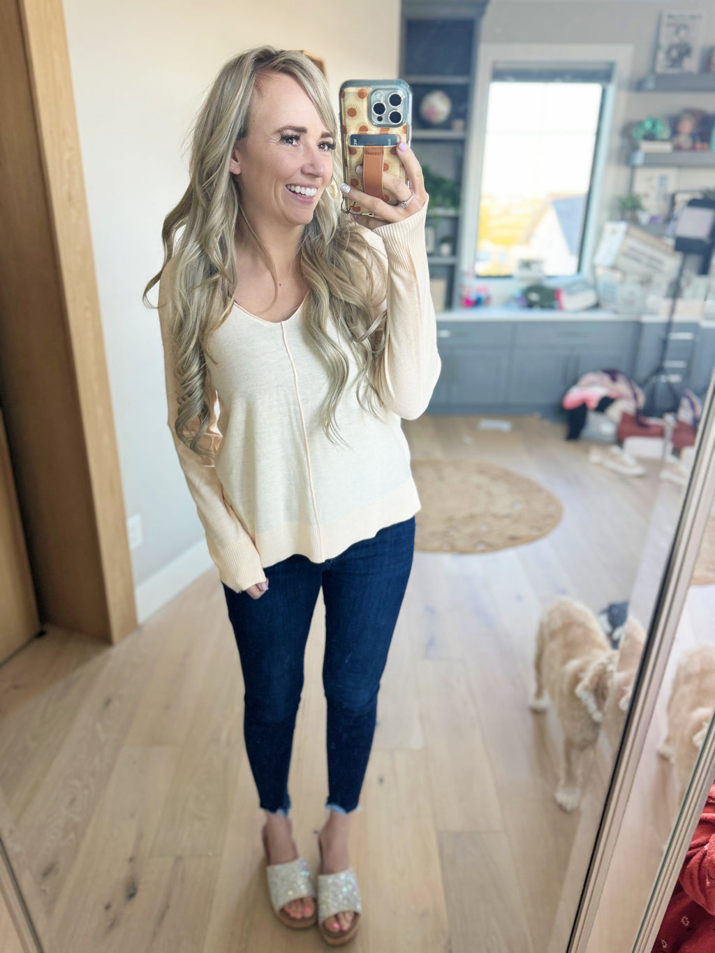 Carry On Light Weight V-Neck Sweater in Vanilla