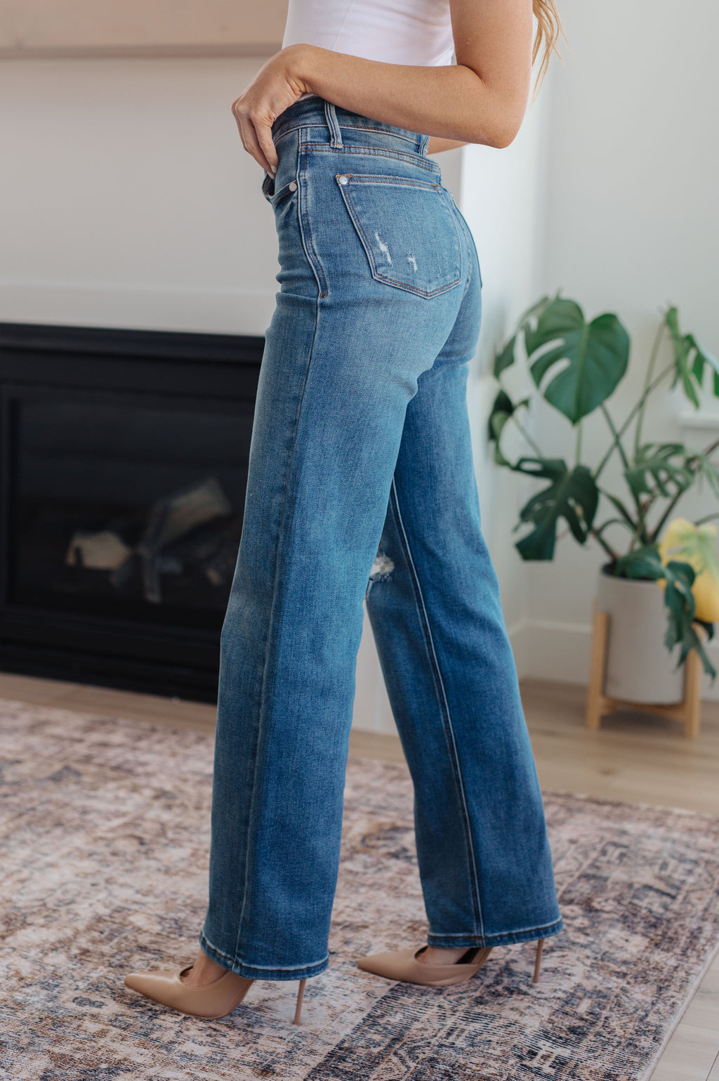 Judy Blue High Rise Control Top 90's Straight Jeans