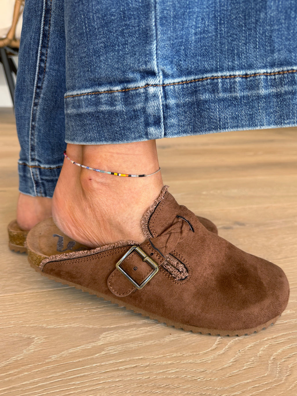 Very G Iris Shoes in Tan