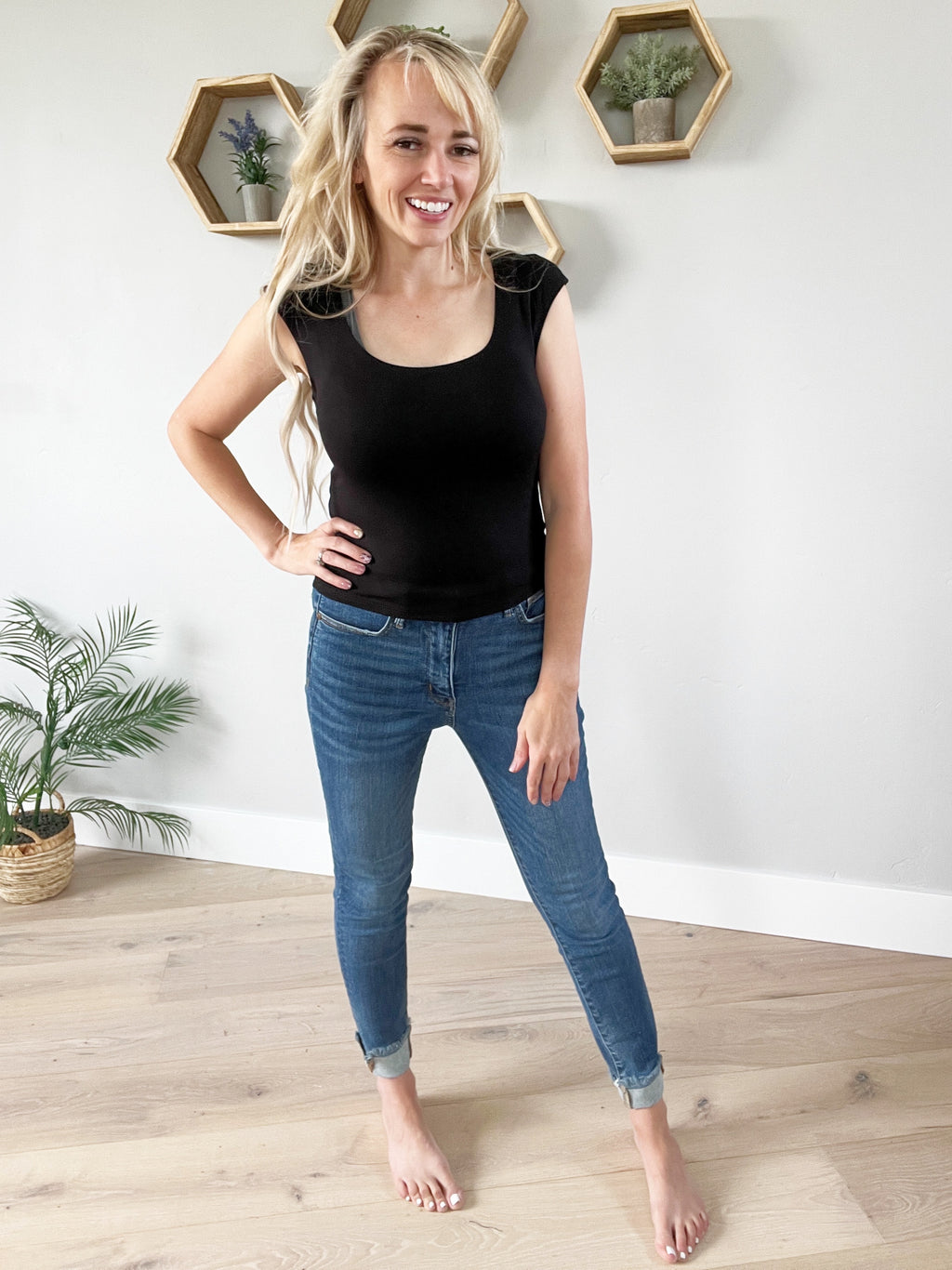 Everyday Basic Cap Sleeve in Black