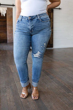 Judy Blue Mid Rise Distressed Boyfriend Jeans