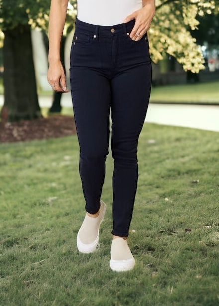 Judy Blue Garment Dyed Tummy Control Skinny Jeans In Navy