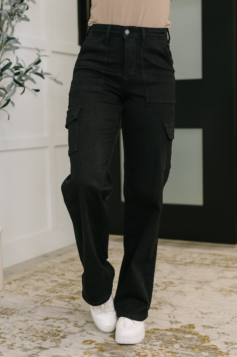 Judy Blue High Rise Cargo Wide Leg Jeans in Black