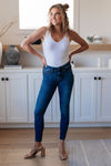 Judy Blue Mid-Rise Skinny Jeans