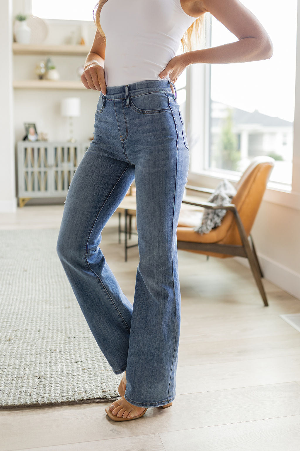 Judy Blue Tummy Control Classic Skinny Jeans in Black – Ivory Gem