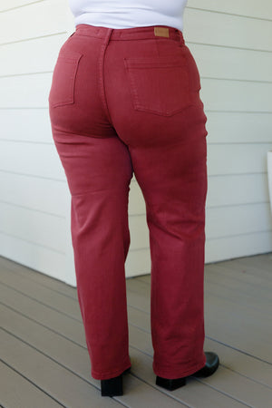 Judy Blue High Rise Front Seam Straight Jeans in Burgundy