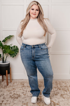 Judy Blue  Mid Rise Cell Phone Pocket Dad Jeans
