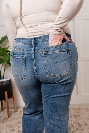 Judy Blue  Mid Rise Cell Phone Pocket Dad Jeans
