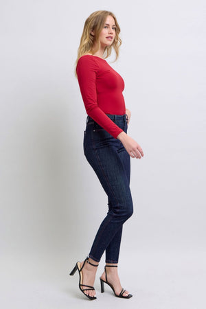 Judy Blue Heart Shaped Back Pocket Skinny Jeans