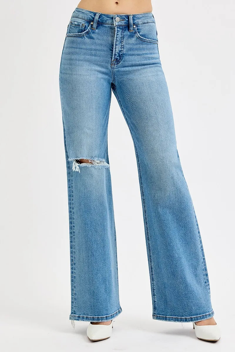 Risen Distressed Wide Leg Jeans done