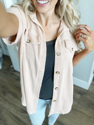 Somebody Tell Me Short Sleeve Button Up in Cream