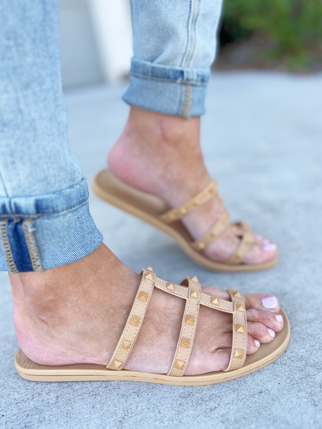 Free And Easy Sandals in Natural