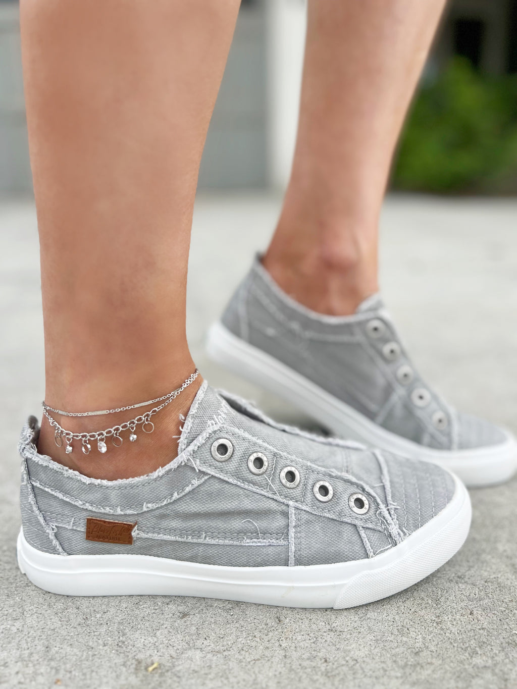 Blowfish On The Go Sneakers in Gray (SALE)