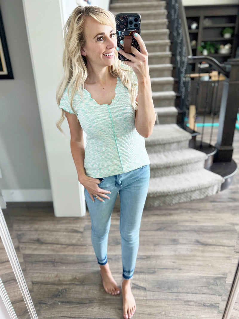 See You Tonight V-Neck Cap Sleeve in Bubble Mint