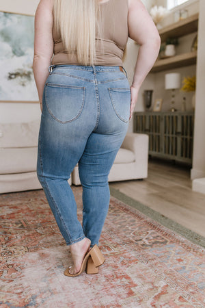 Judy Blue Tummy Control Shield Pocket Skinny Jeans