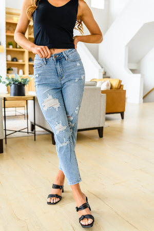 Boyfriend Jeans Outfit The Best Ripped Jeans Judy Blue Florence