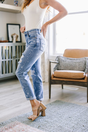 Judy Blue Star Crossed Boyfriend Jeans