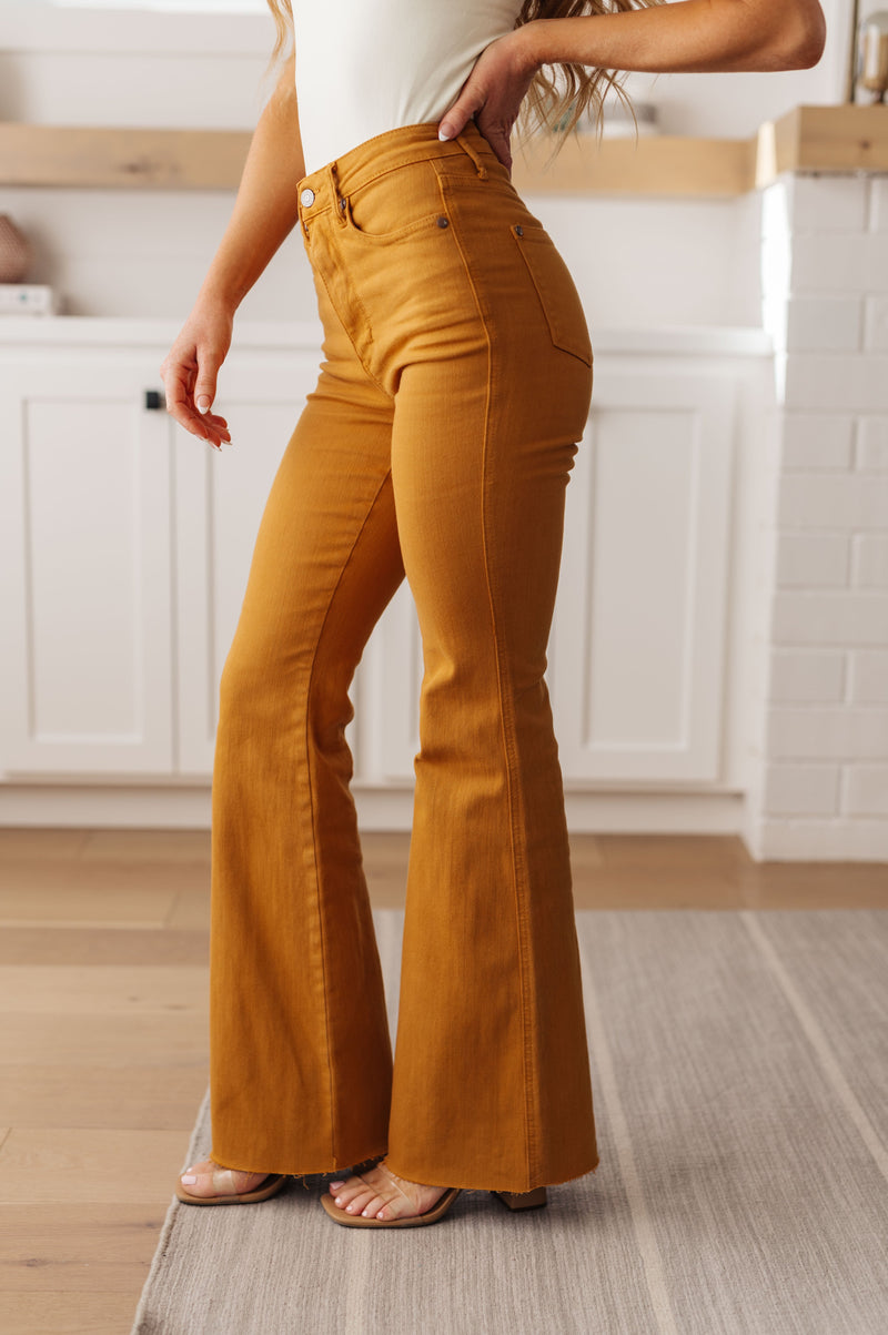 Judy Blue High Rise Control Top Flare Jeans in Marigold – Ivory Gem