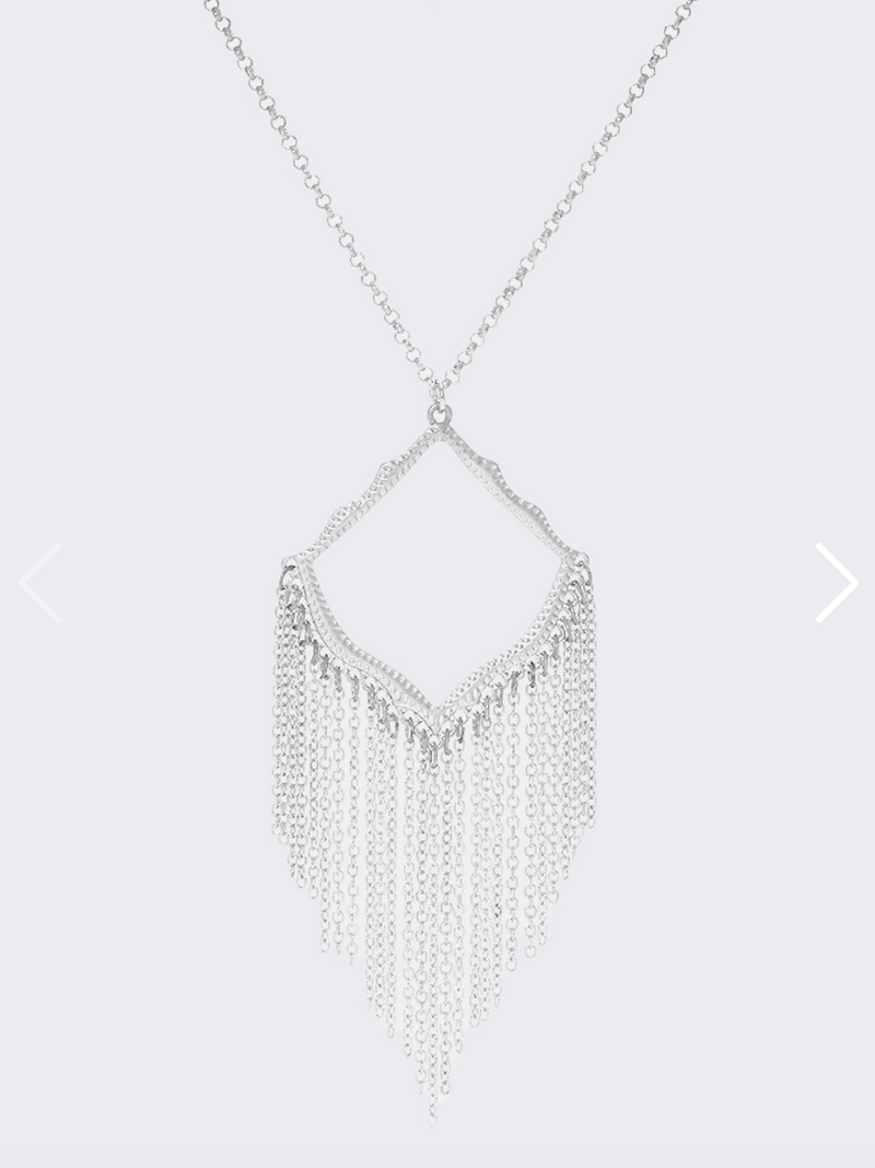 Jael Tassle Pendant Necklace in Silver