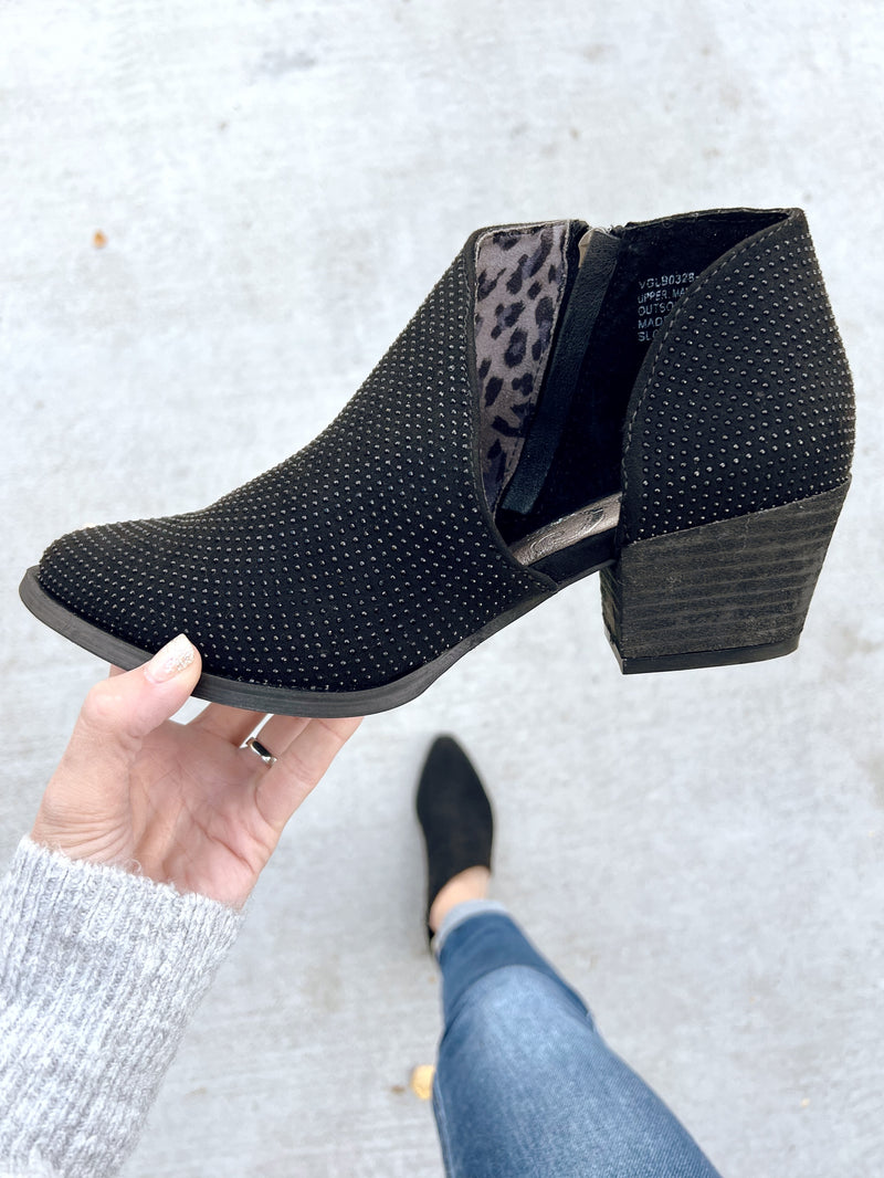 Very G Little Diva Booties in Black