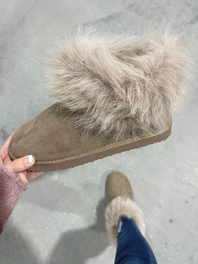 Very G Snuggle Up Fur Lined Booties in Taupe