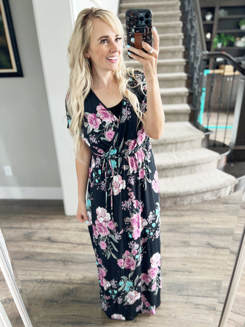 My Moment Short Sleeve Black Floral Dress