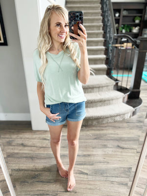 Hello Honey Raglan Short Sleeve Top in Sage