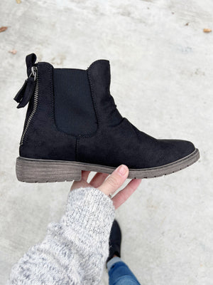 Very G Frankly My Dear Bootie in Black