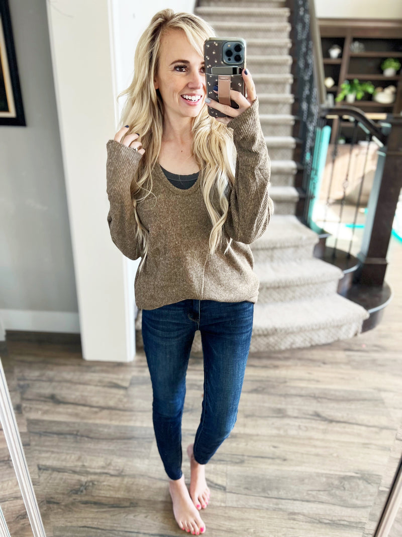 Expect Fun Brushed Top in Mocha