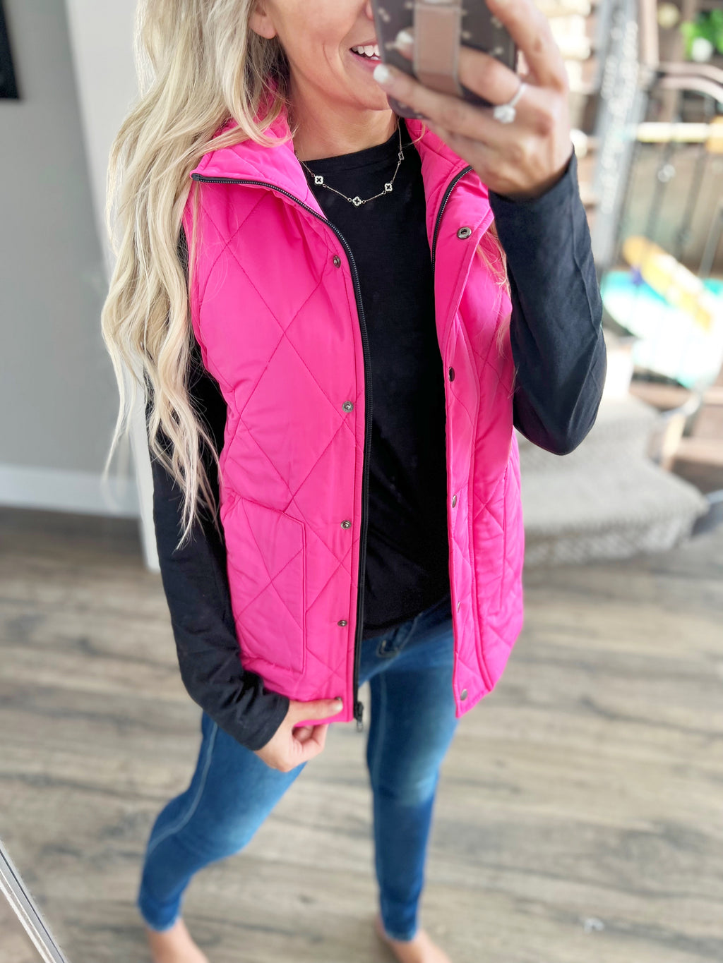 Remy Vest In Bright Pink