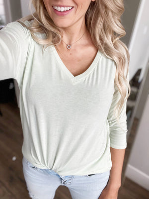 I Needed It 3/4 Sleeve V-Neck Top in Mint