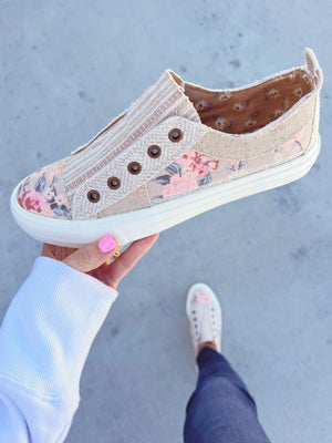 Gypsy Jazz Just Peachy Floral Detailed Sneakers