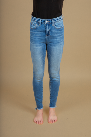 Lots Of Love Skinny Jeans - Medium Wash