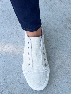 Gypsy Jazz Feeling Playful Sneakers in Natural
