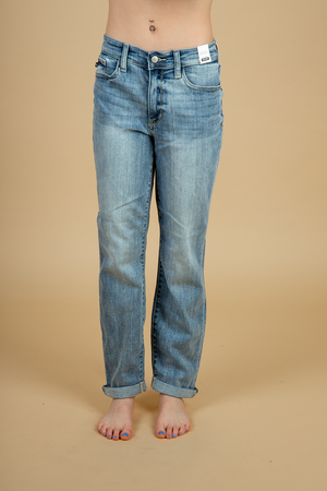Judy Blue Without Warning Girlfriend Jeans