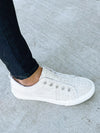 Gypsy Jazz Feeling Playful Sneakers in Natural