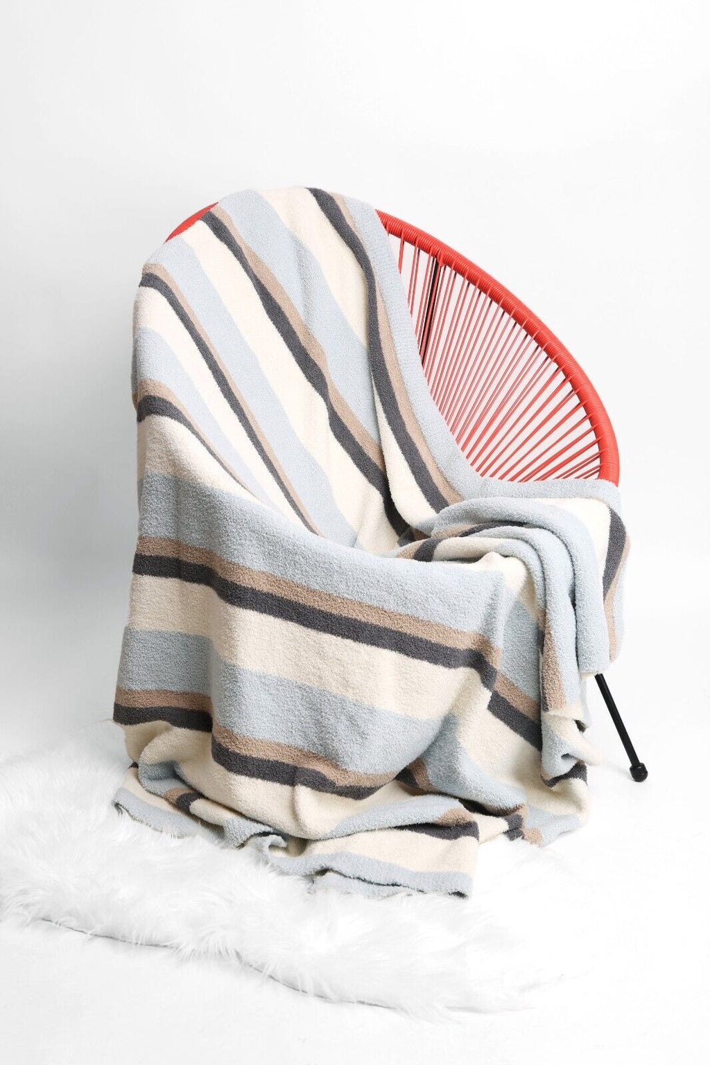 Comfy Luxe Cozy Blanket in Gray and Ivory